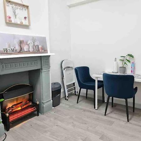 Nice Flat Near Central London公寓 外观 照片