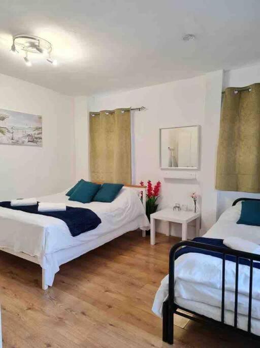 Nice Flat Near Central London公寓 外观 照片